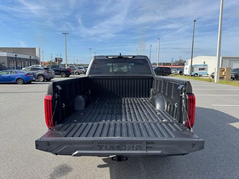 Used 2022 Toyota Tundra SR RWD image 17