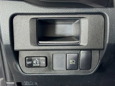 Certified 2019 Toyota Tacoma SR5 RWD image 11
