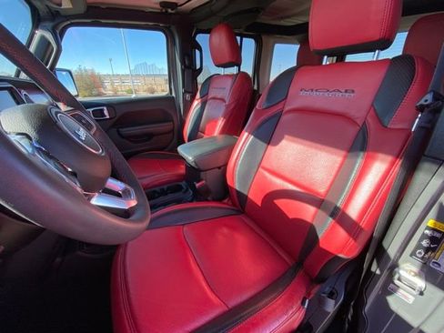 Used 2023 Jeep Wrangler Unlimited Rubicon image 16