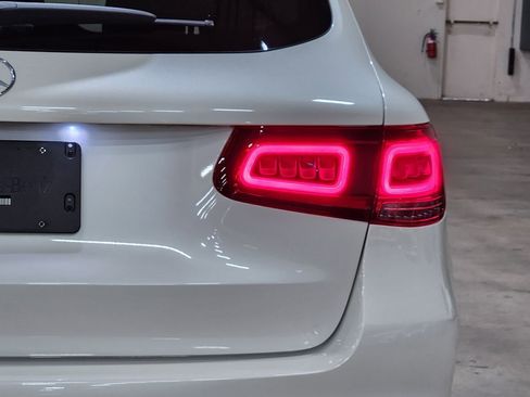 Used 2022 Mercedes-Benz GLC 300 image 22