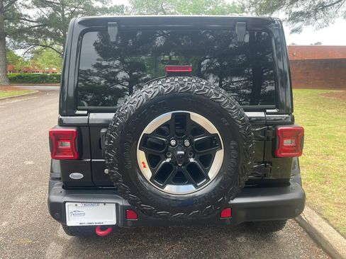 Used 2020 Jeep Wrangler Rubicon AWD/4WD image 3