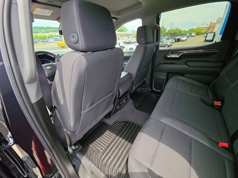 Used 2024 Chevrolet Silverado 1500 LT AWD/4WD image 26