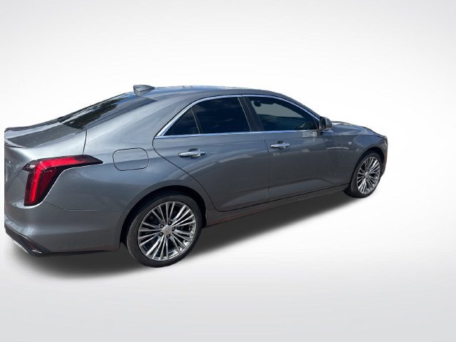 Used 2021 Cadillac CT4 Premium Luxury RWD image 5