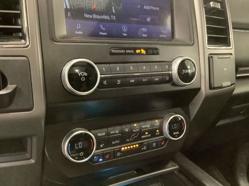 Used 2021 Ford Expedition XLT RWD image 15