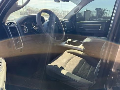 Used 2017 RAM 3500 Big Horn image 6