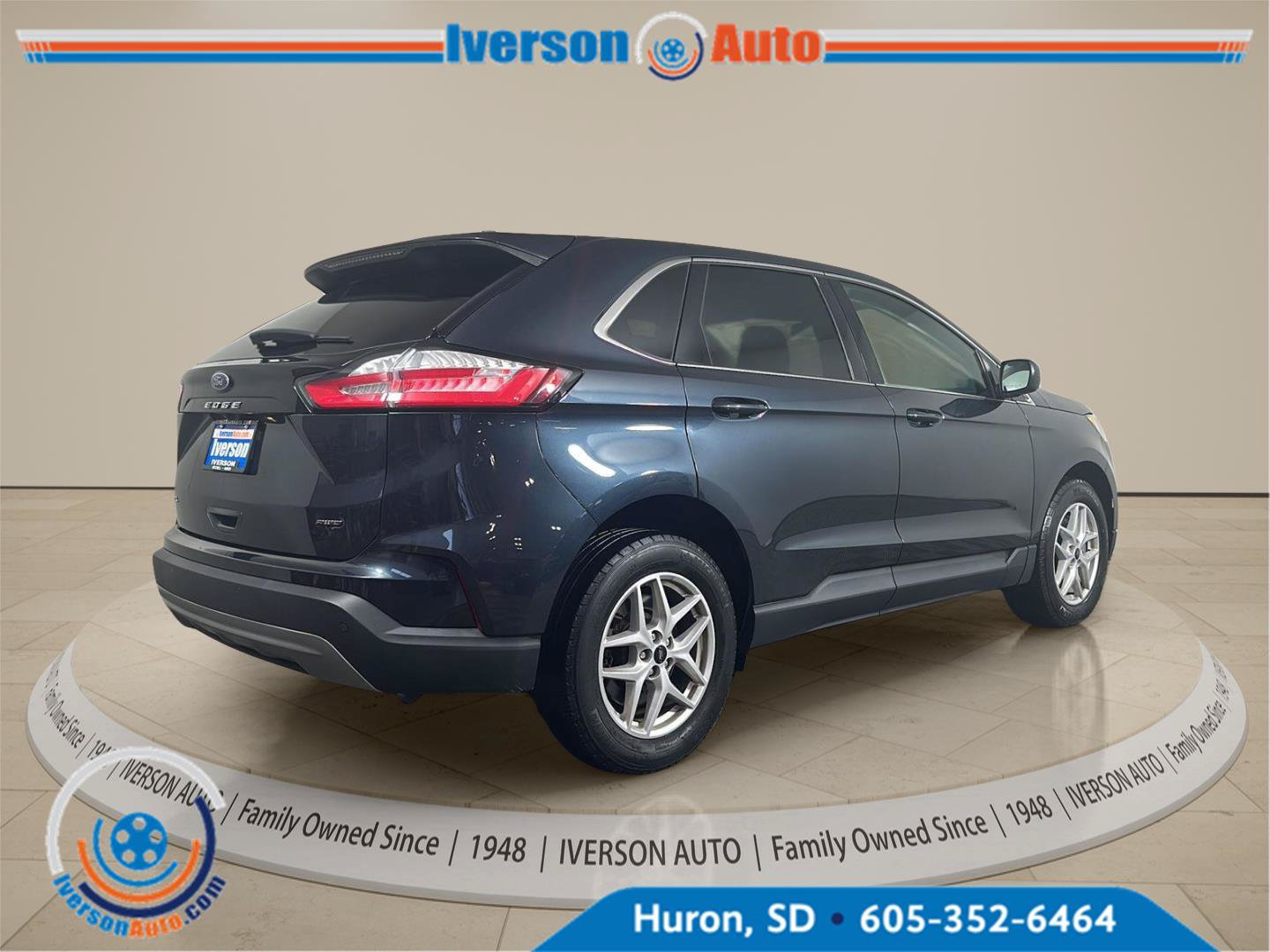 Used 2024 Ford Edge SEL w/ Convenience Package AWD/4WD image 9