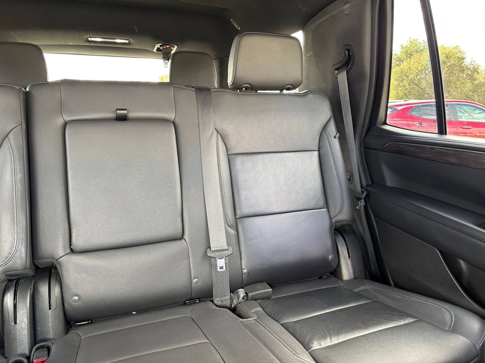 Used 2023 Chevrolet Tahoe LT w/ Luxury Package AWD/4WD image 39