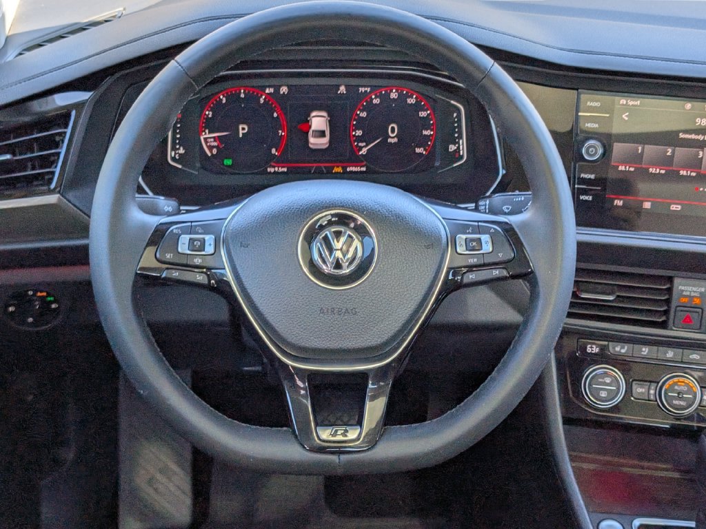 Used 2020 Volkswagen Jetta SEL Premium FWD image 12