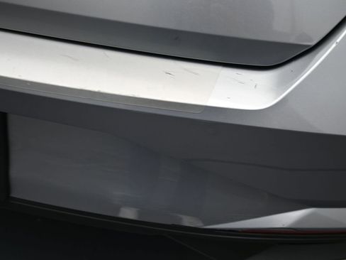 Used 2023 Hyundai Elantra SEL w/ Convenience Package image 14