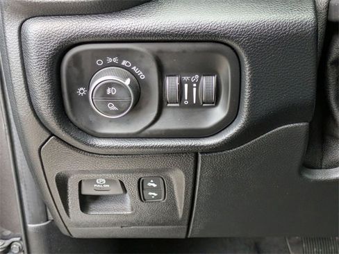 Used 2021 RAM 1500 Laramie image 14
