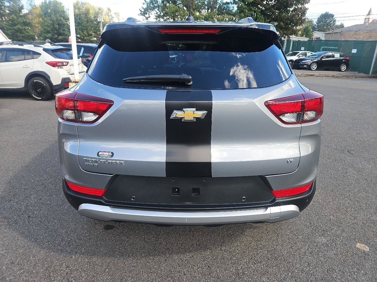 Used 2025 Chevrolet TrailBlazer LT w/ Driver Confidence Package AWD/4WD image 4