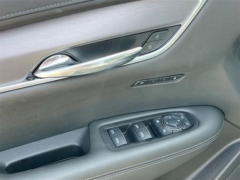 New 2025 Cadillac XT6 Luxury w/ LPO, Floor Liner Package image 11