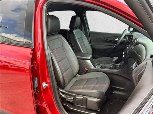 Certified 2024 Chevrolet Equinox RS image 9
