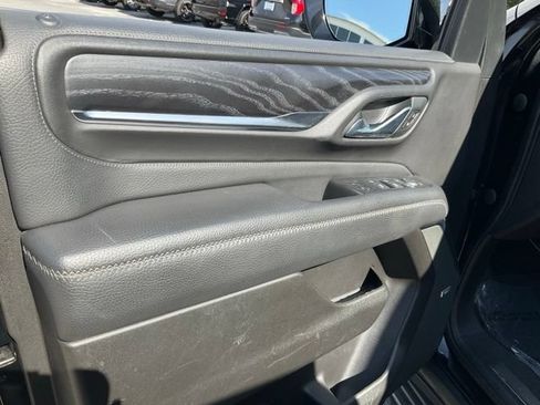 Used 2021 GMC Yukon XL Denali AWD/4WD image 7