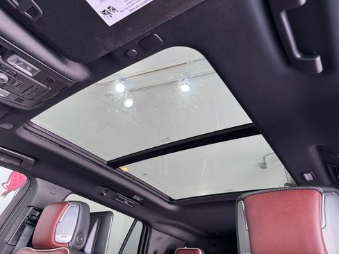 Certified 2023 GMC Yukon Denali Ultimate AWD/4WD image 26