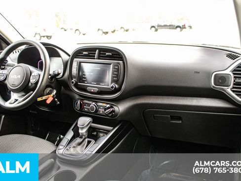 Used 2025 Kia Soul LX FWD image 24