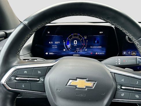 Used 2024 Chevrolet Traverse LT FWD image 41