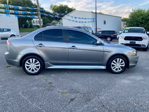Used 2013 Mitsubishi Lancer ES FWD image 8