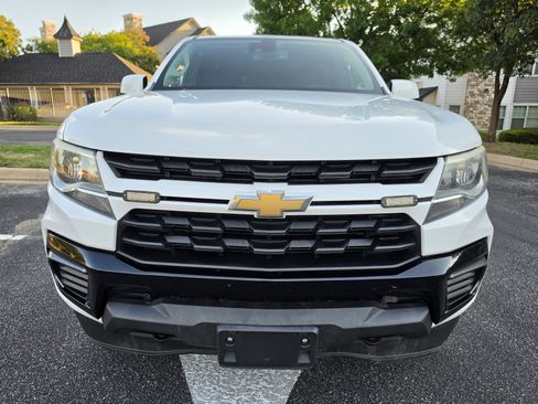 Used 2022 Chevrolet Colorado LT w/ Fleet Safety Package AWD/4WD image 2
