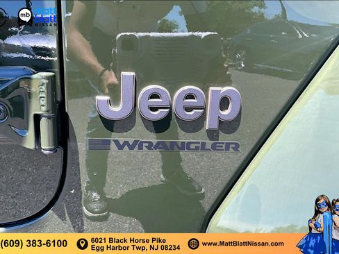 Used 2023 Jeep Wrangler Unlimited Rubicon 392 w/ Trailer Tow Package AWD/4WD image 7