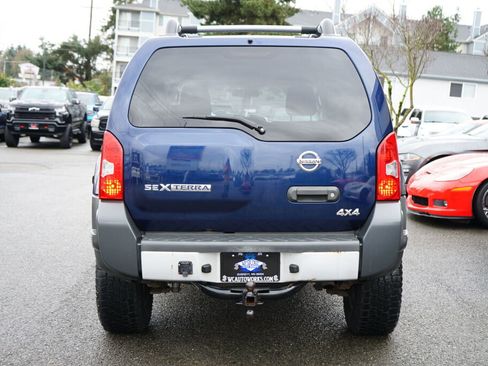 Used 2010 Nissan Xterra X image 4