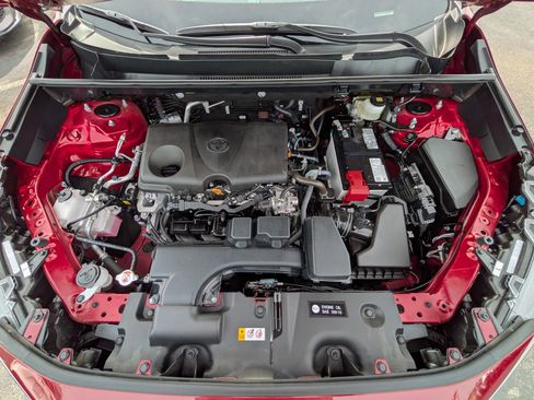 Certified 2025 Toyota RAV4 XLE w/ Convenience Package FWD image 27