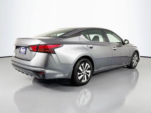 Used 2021 Nissan Altima 2.5 S FWD image 5