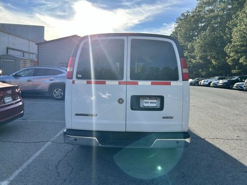 Used 2014 Chevrolet Express 1500 LT w/ LT Preferred Equipment Group image 3