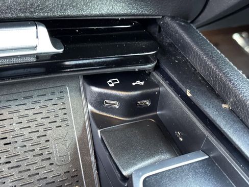 Used 2023 Mercedes-Benz GLE 350 image 35