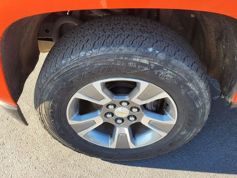 Used 2020 Chevrolet Colorado Z71 AWD/4WD image 15