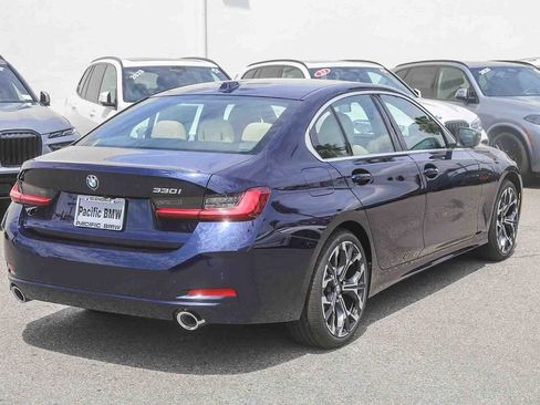 New 2026 BMW 330i Sedan w/ Premium Package image 6