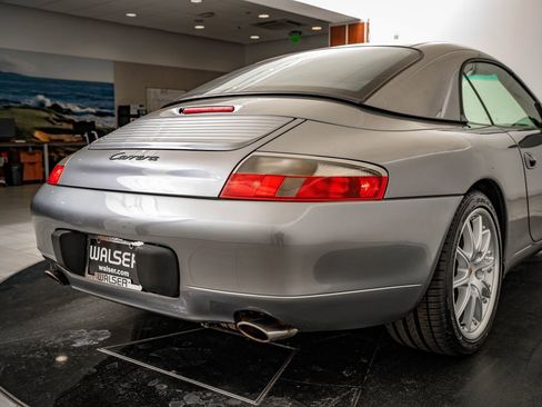Used 2001 Porsche 911 Carrera image 20
