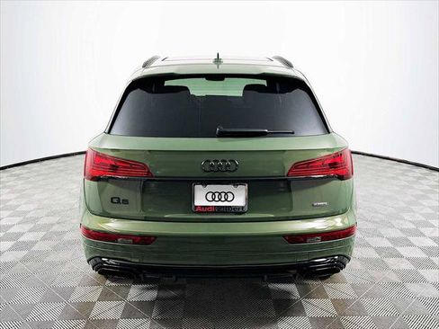 Certified 2025 Audi Q5 2.0T Premium Plus w/ Premium Plus Package image 6