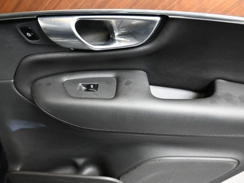 Certified 2023 Volvo XC90 T8 Plus w/ Protection Package AWD/4WD image 15
