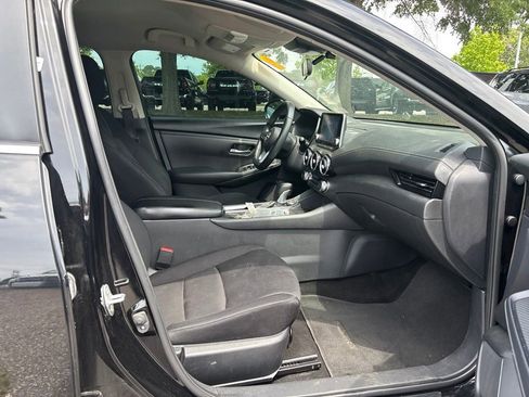 Used 2024 Nissan Sentra SV w/ All-Weather Package FWD image 18
