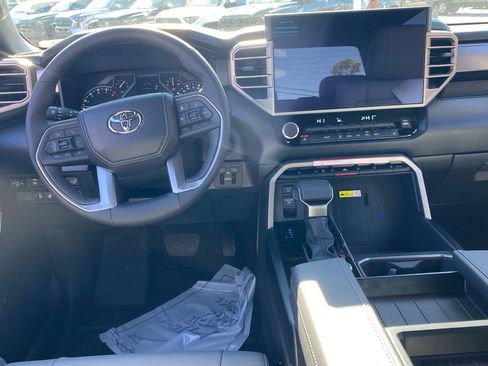 New 2026 Toyota Tundra SR5 image 8