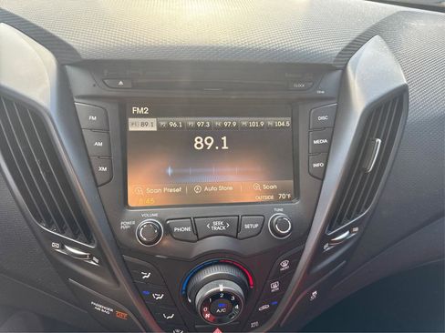 Used 2016 Hyundai Veloster Turbo R-Spec FWD image 10