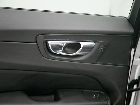 Certified 2024 Volvo XC60 T8 Plus w/ Protection Package Premier AWD/4WD image 19