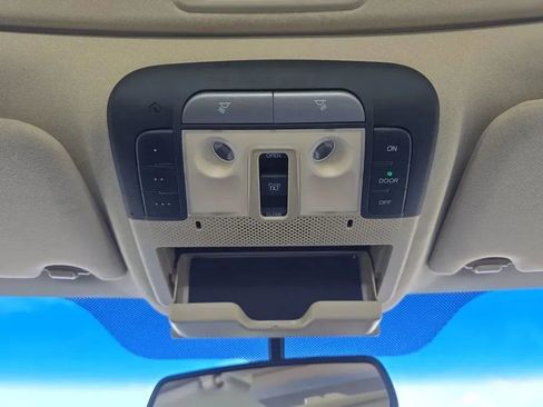 Used 2012 Acura TL w/ Technology Package image 34