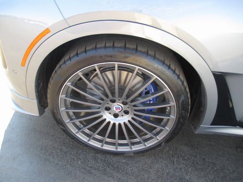 Used 2026 BMW ALPINA XB7 image 13