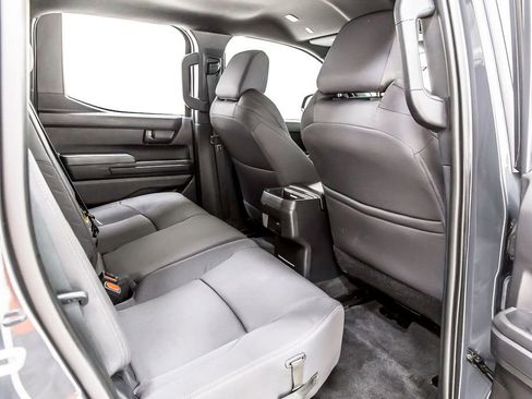 Used 2025 Toyota Tacoma SR image 36