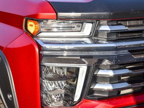 Used 2021 Chevrolet Silverado 3500 High Country w/ Z71 Off-Road Package image 8