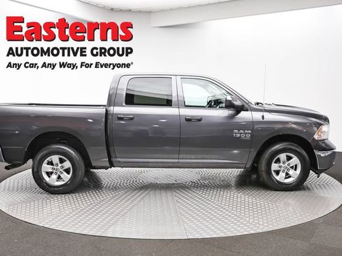 Used 2023 RAM 1500 Classic SLT w/ Trailer & Traction Group AWD/4WD image 5