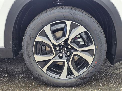 New 2026 MAZDA CX-5 Preferred AWD/4WD image 9