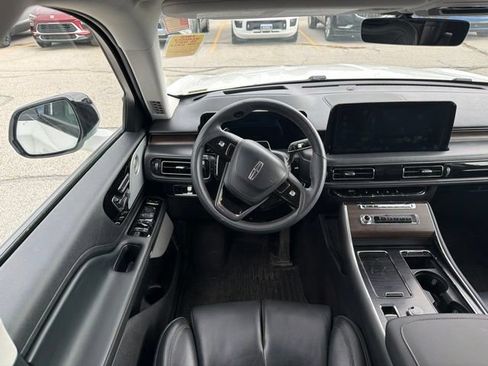 Used 2025 Lincoln Aviator Reserve w/ Equipment Group 201A AWD/4WD image 20