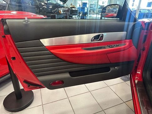 Used 2002 Ford Thunderbird image 29