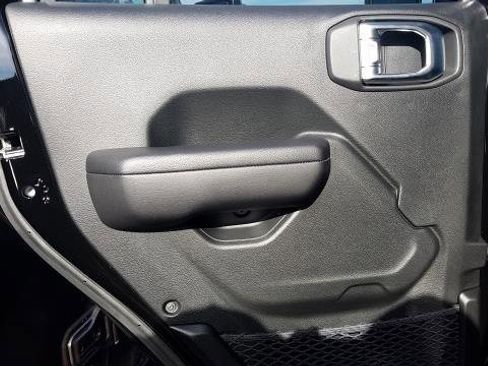 New 2026 Jeep Gladiator Willys image 13