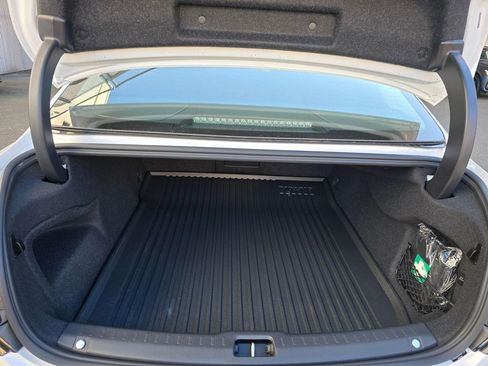 New 2025 Volvo S90 B6 Plus w/ Protection Package Premier image 14