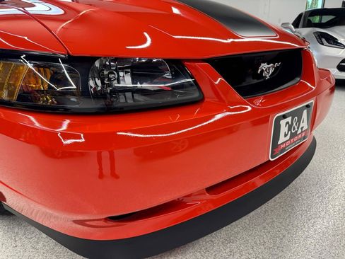 Used 2004 Ford Mustang Mach 1 RWD image 26