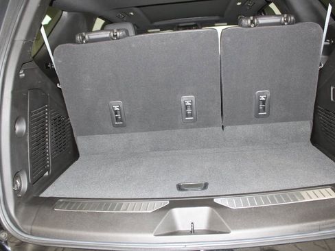 Used 2023 GMC Yukon Denali w/ Max Trailering Package image 32